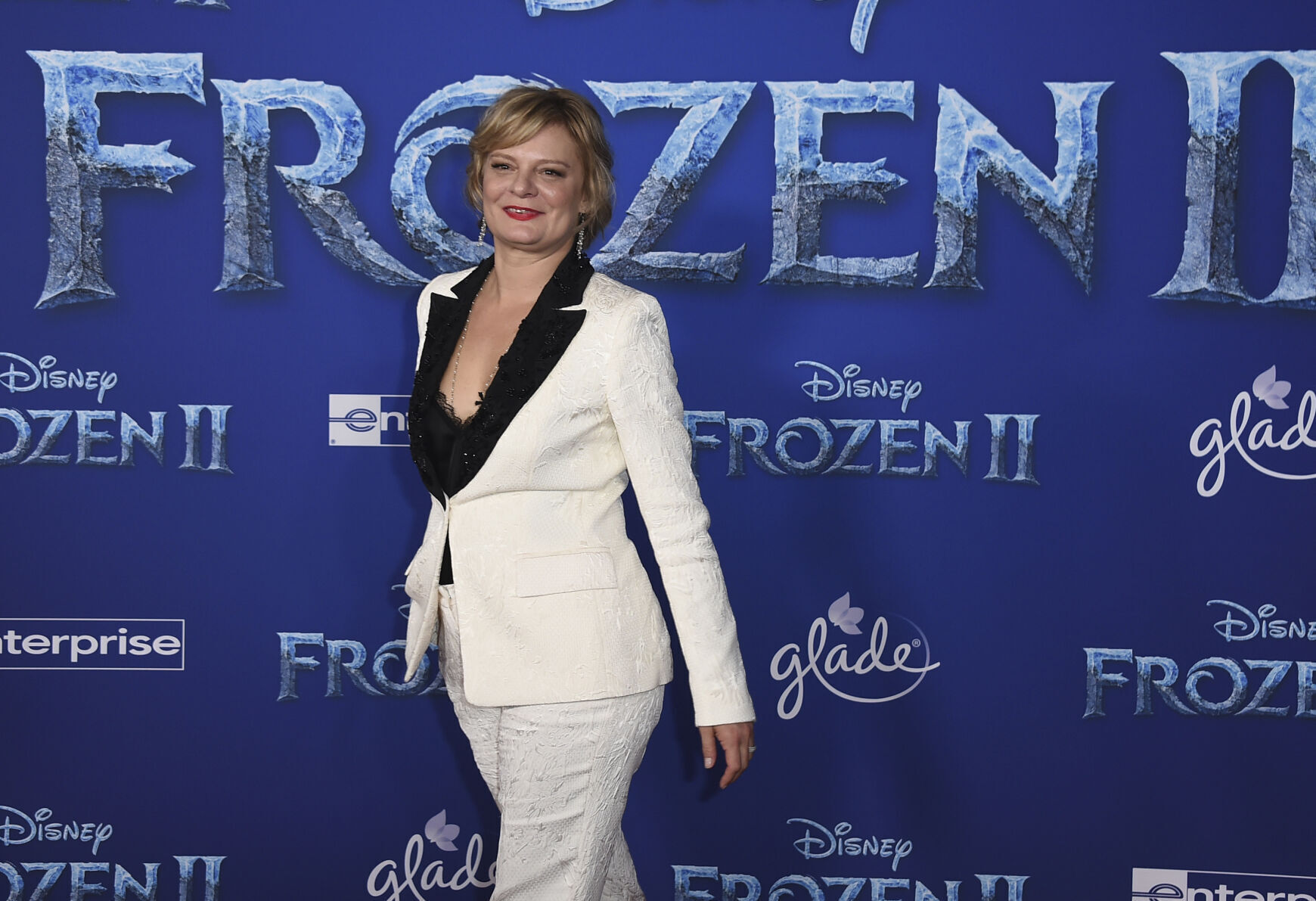 Martha Plimpton